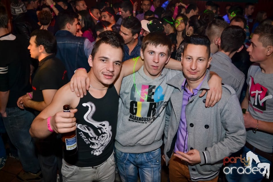 Majka & Curtis, 