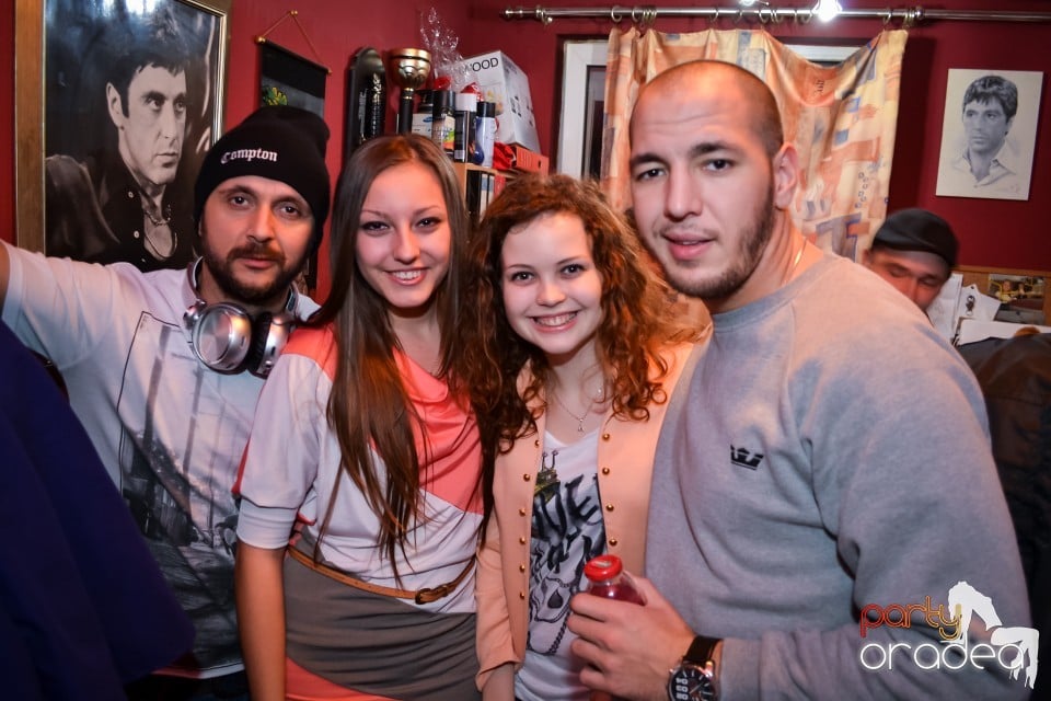 Majka & Curtis, 