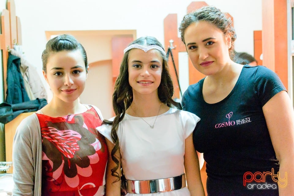 Make-up - Cosmo Beauty School, Cosmo Beauty School
