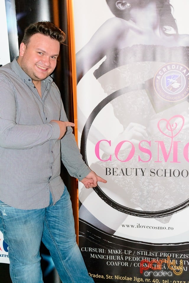 Make-up - Cosmo Beauty School, Cosmo Beauty School