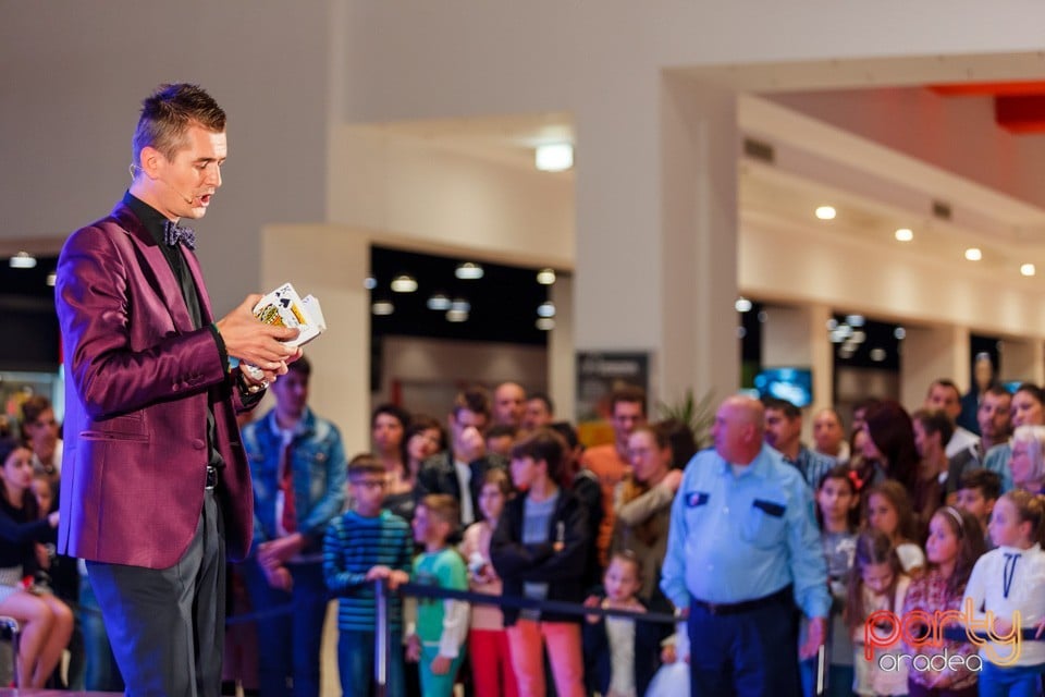 Mall Magic,