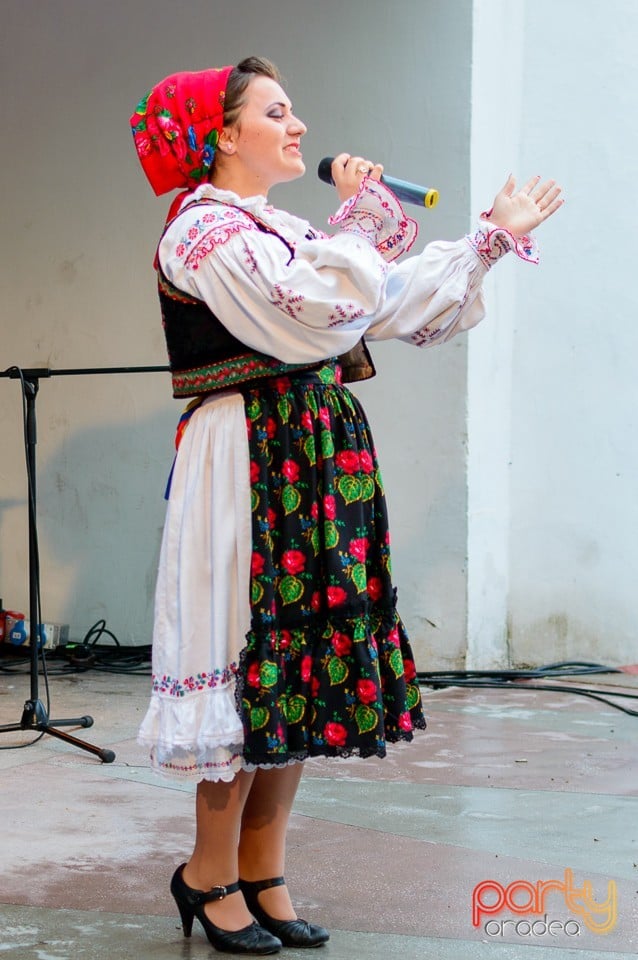 Mândru-i cântecu-n Bihor, Oradea