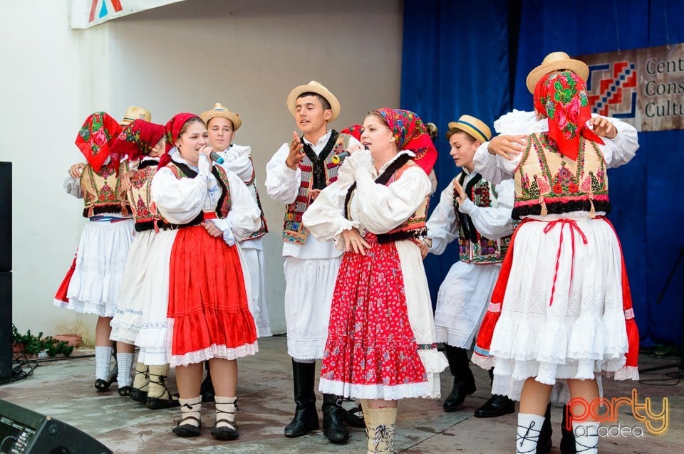 Mândru-i cântecu-n Bihor, Oradea