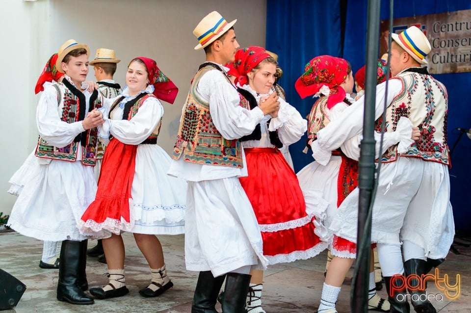 Mândru-i cântecu-n Bihor, Oradea