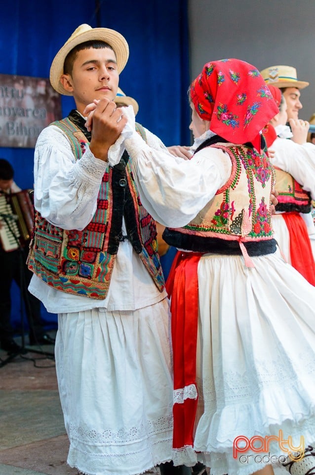 Mândru-i cântecu-n Bihor, Oradea