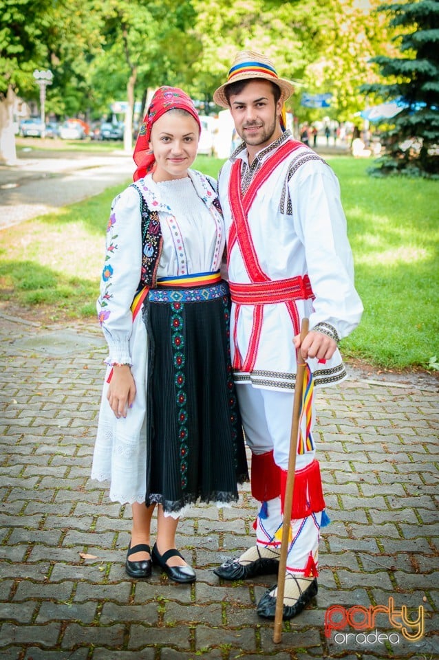 Mândru-i cântecu-n Bihor, Oradea