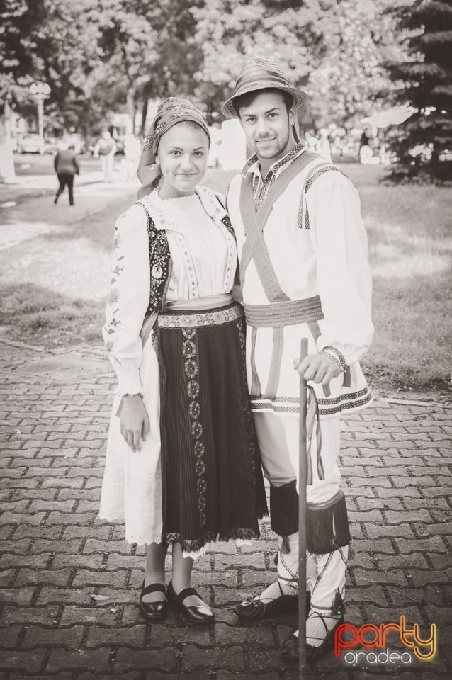 Mândru-i cântecu-n Bihor, Oradea