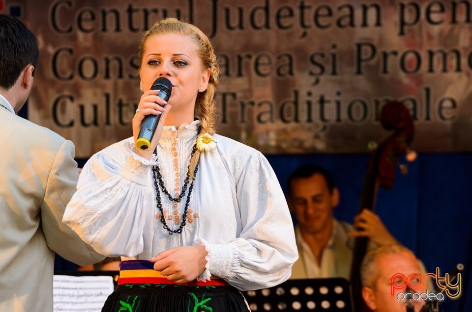 Mândru-i cântecu-n Bihor, Oradea