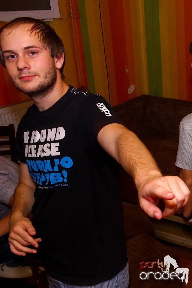 Mare petrecere în Club Juice, Juice