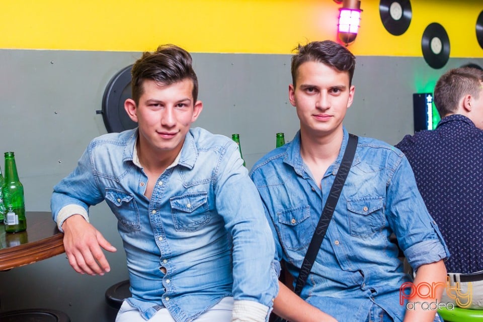 Marea Adunare în Yellow, 