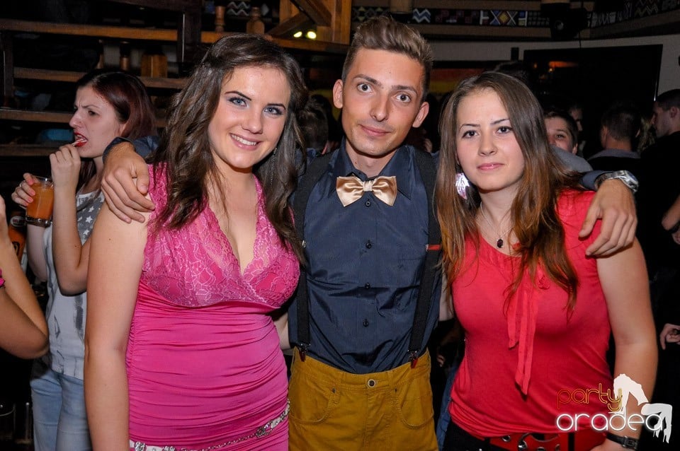 Marea Petrecere de Deschidere, Zulu Caffe