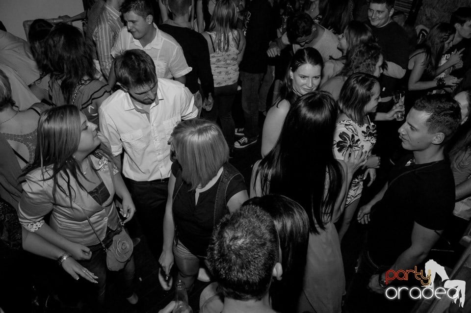 Marea Petrecere de Deschidere, Zulu Caffe