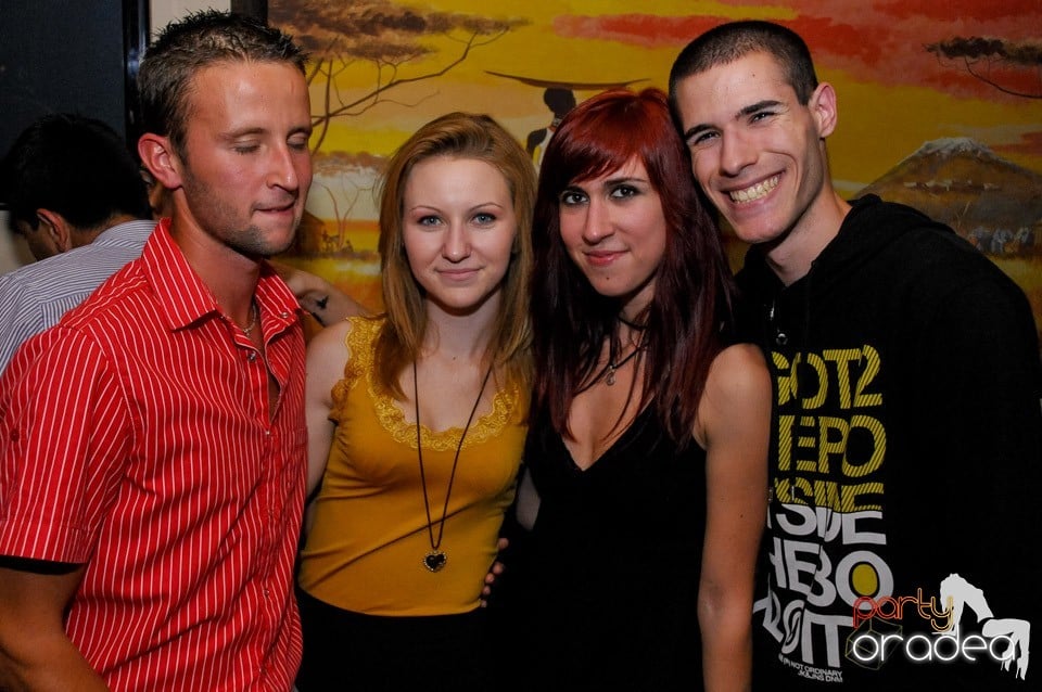 Marea Petrecere de Deschidere, Zulu Caffe