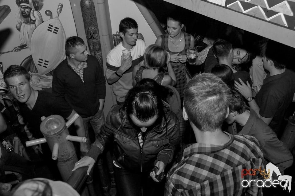 Marea Petrecere de Deschidere, Zulu Caffe