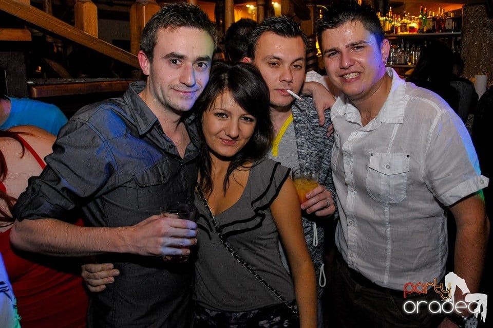 Marea Petrecere de Deschidere, Zulu Caffe