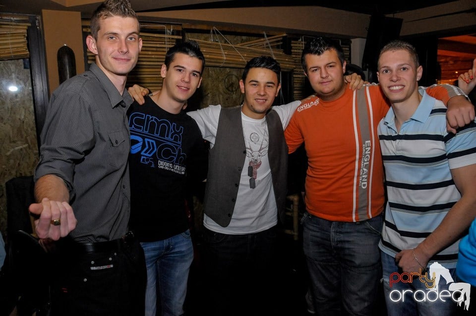 Marea Petrecere de Deschidere, Zulu Caffe