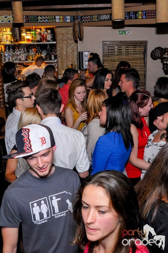 Marea Petrecere de Deschidere, Zulu Caffe