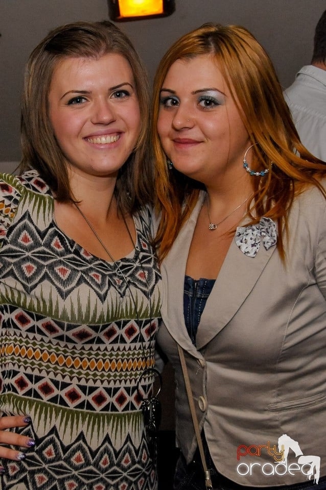 Marea Petrecere de Deschidere, Zulu Caffe