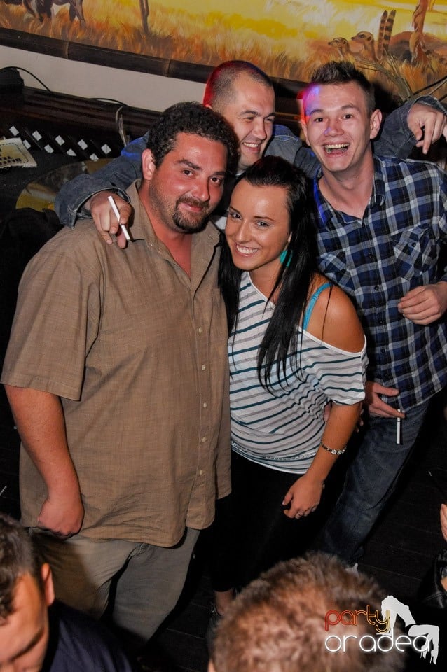 Marea Petrecere de Deschidere, Zulu Caffe