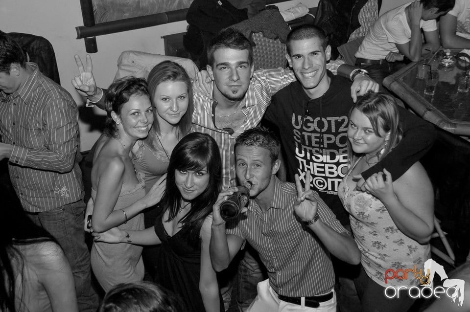 Marea Petrecere de Deschidere, Zulu Caffe