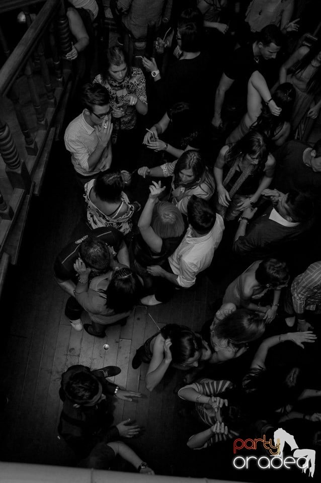 Marea Petrecere de Deschidere, Zulu Caffe