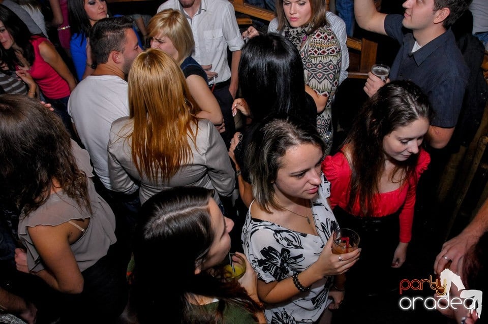 Marea Petrecere de Deschidere, Zulu Caffe