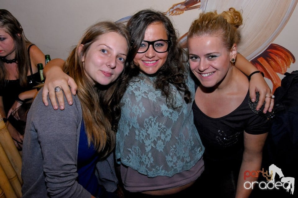 Marea Petrecere de Deschidere, Zulu Caffe