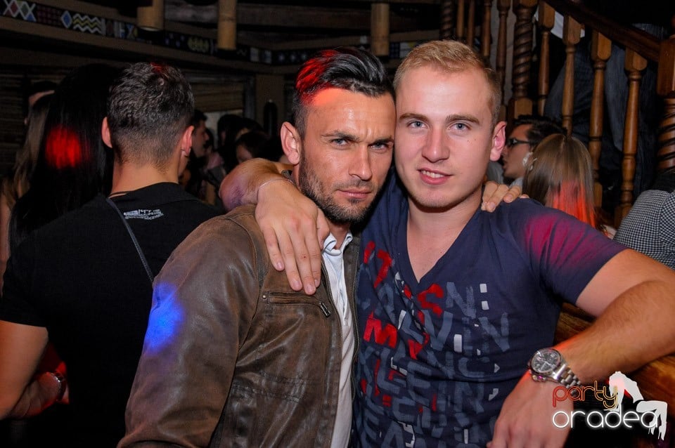 Marea Petrecere de Deschidere, Zulu Caffe