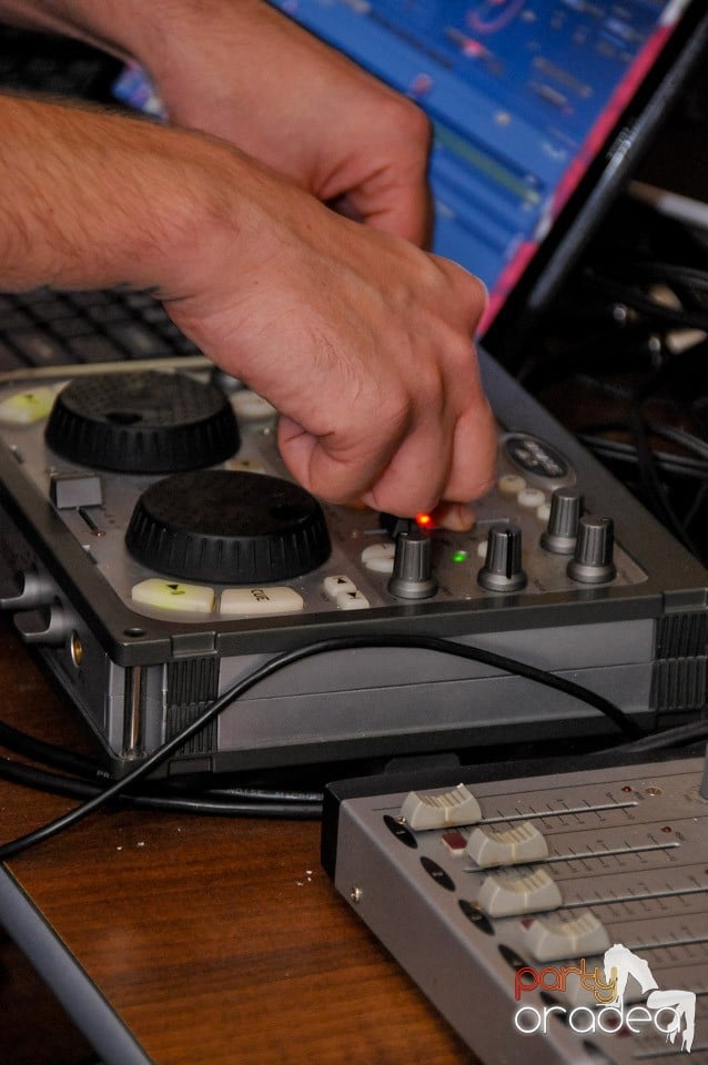 Marea Petrecere de Deschidere, Zulu Caffe