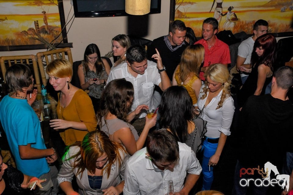 Marea Petrecere de Deschidere, Zulu Caffe