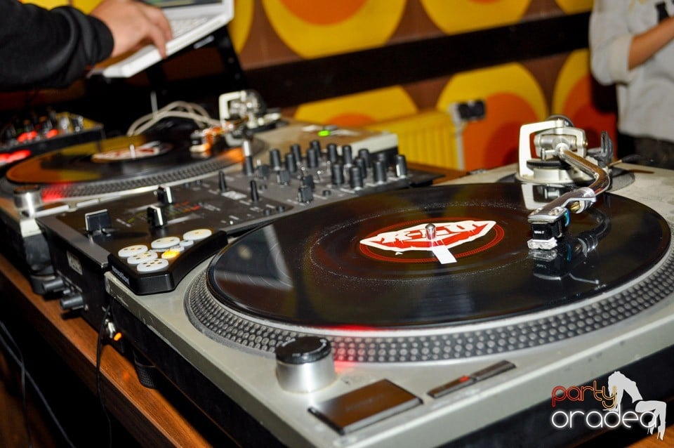 Mash Up Di Place @ Juice, Juice