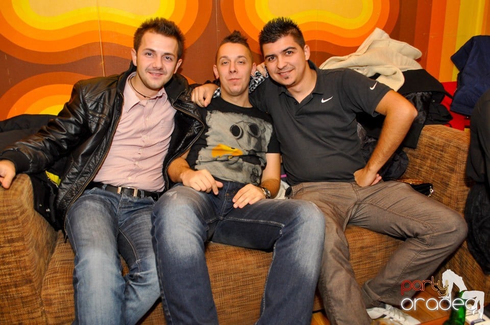 Mash Up Di Place @ Juice, Juice