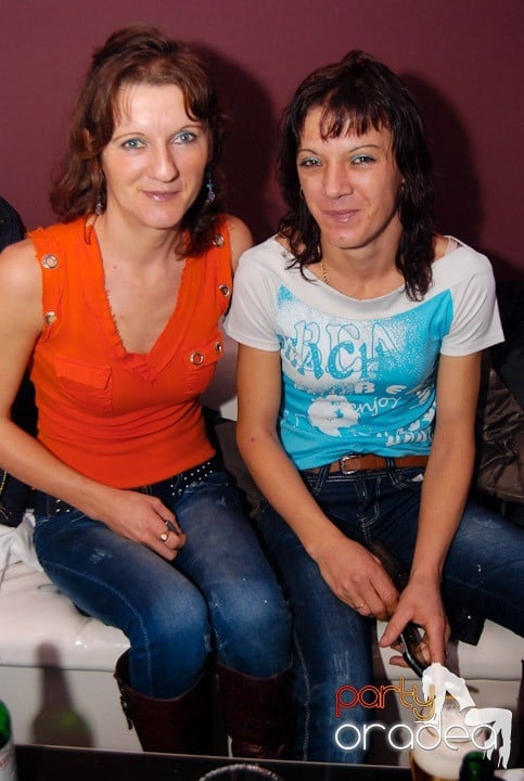 Massive House Attack în Club Atti's, 