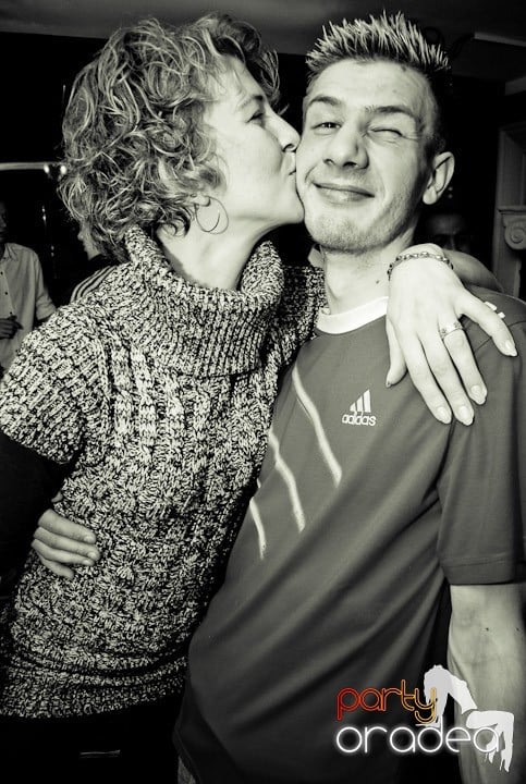 Massive House Attack în Club Atti's, 