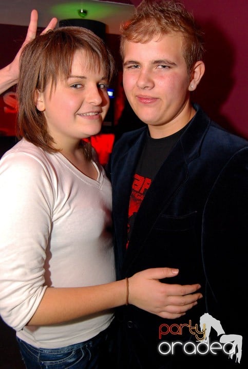 Massive House Attack în Club Atti's, 