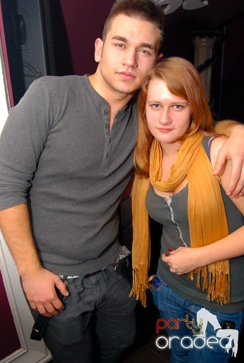 Massive House Attack în Club Atti's, 