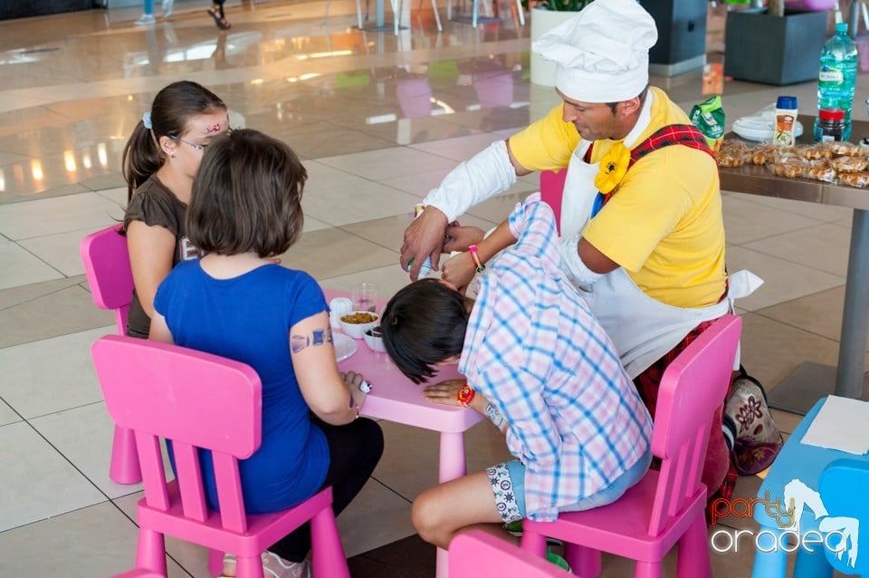 Master Kids Show, Lotus Center