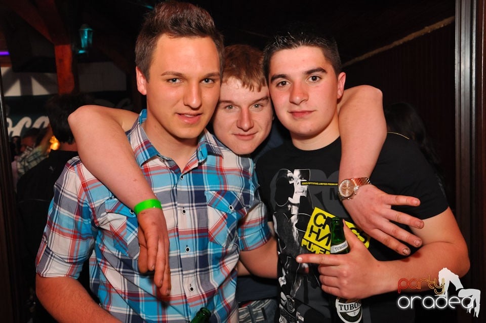 Megapetrecere cu DJ Bíró în Disco Faház, 