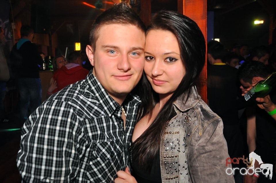 Megapetrecere cu DJ Bíró în Disco Faház, 