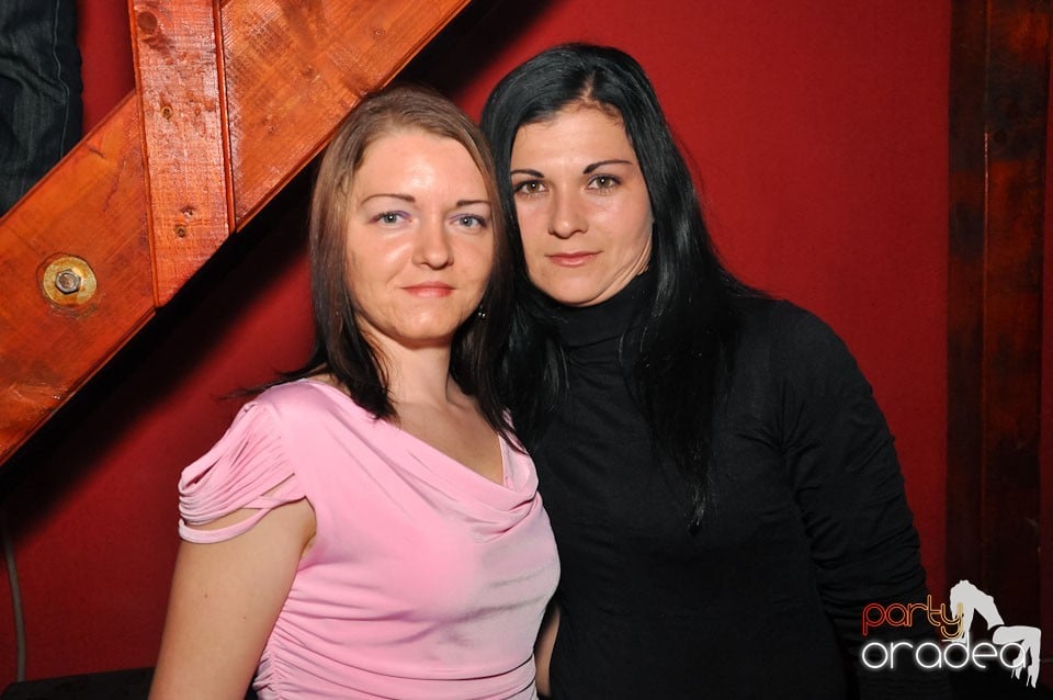 Megapetrecere cu DJ Bíró în Disco Faház, 