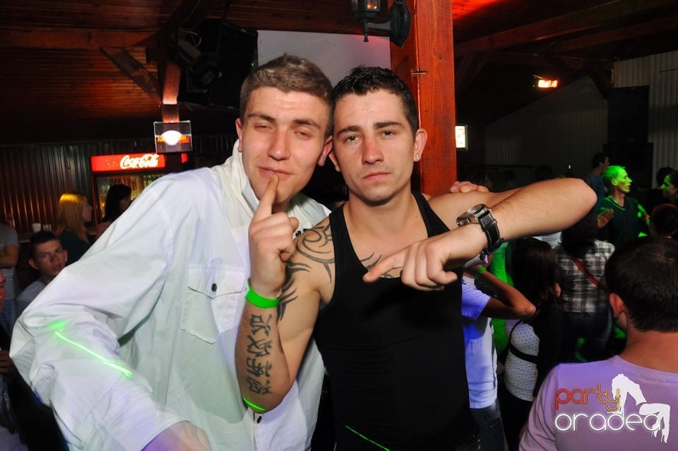 Megapetrecere cu DJ Bíró în Disco Faház, 