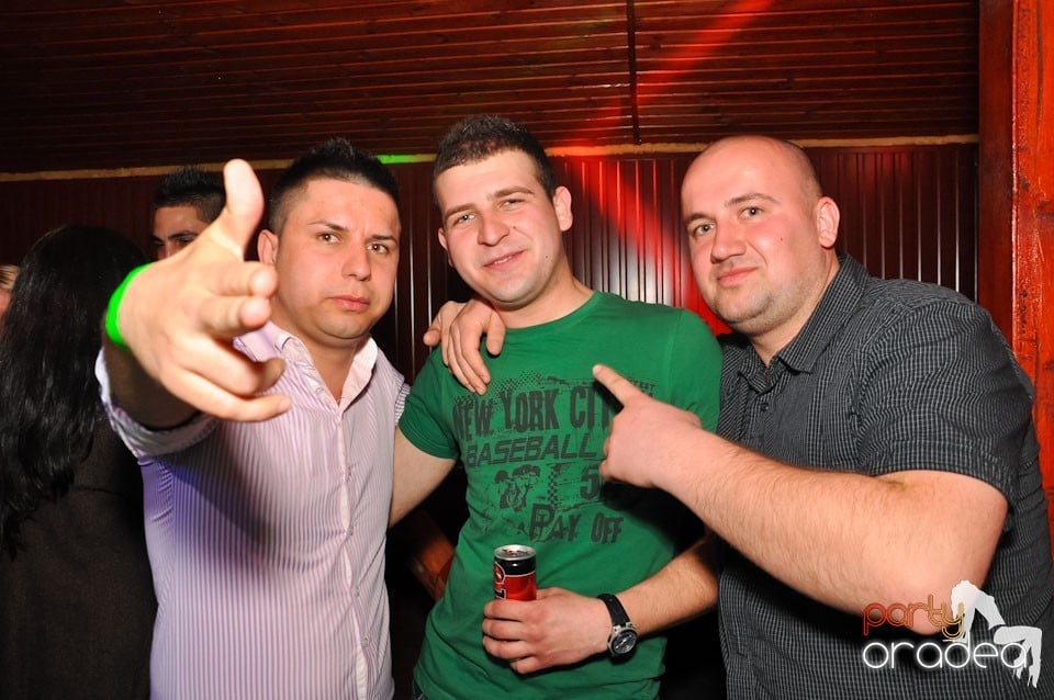 Megapetrecere cu DJ Bíró în Disco Faház, 