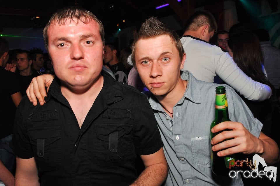 Megapetrecere cu DJ Bíró în Disco Faház, 