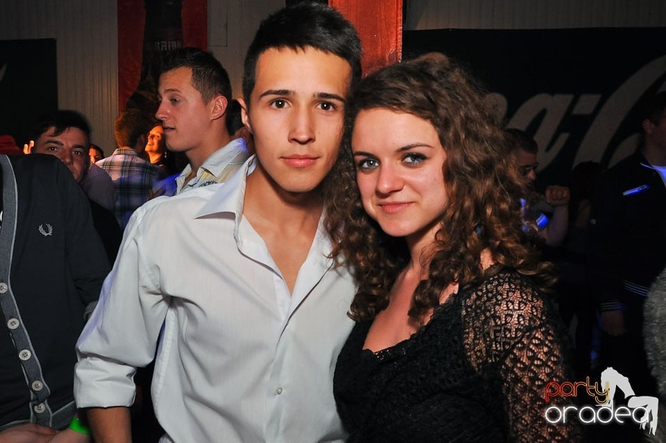 Megapetrecere cu DJ Bíró în Disco Faház, 