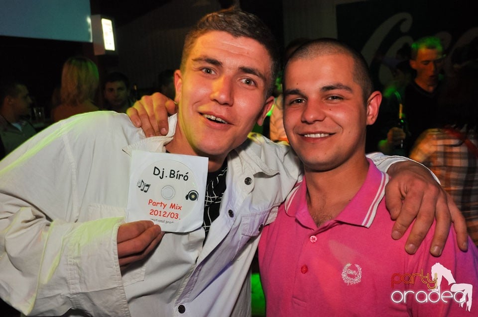 Megapetrecere cu DJ Bíró în Disco Faház, 