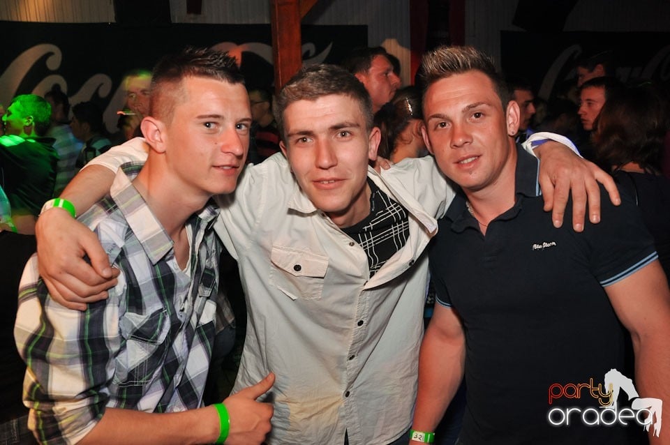 Megapetrecere cu DJ Bíró în Disco Faház, 