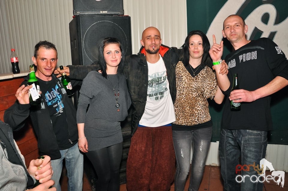 Megapetrecere cu DJ Bíró în Disco Faház, 