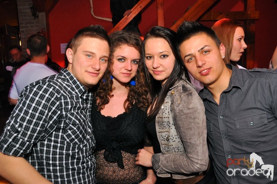 Megapetrecere cu DJ Bíró în Disco Faház, 