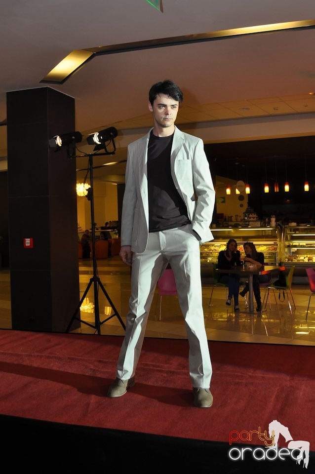 Men's Collection în Lotus Center, Lotus Center