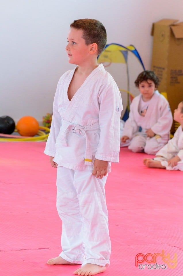Micii judoka la Examen de Mon,